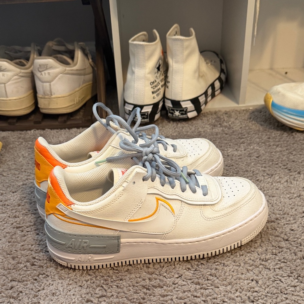 Nike “Be Kind” AF1’s Women SIZE 9